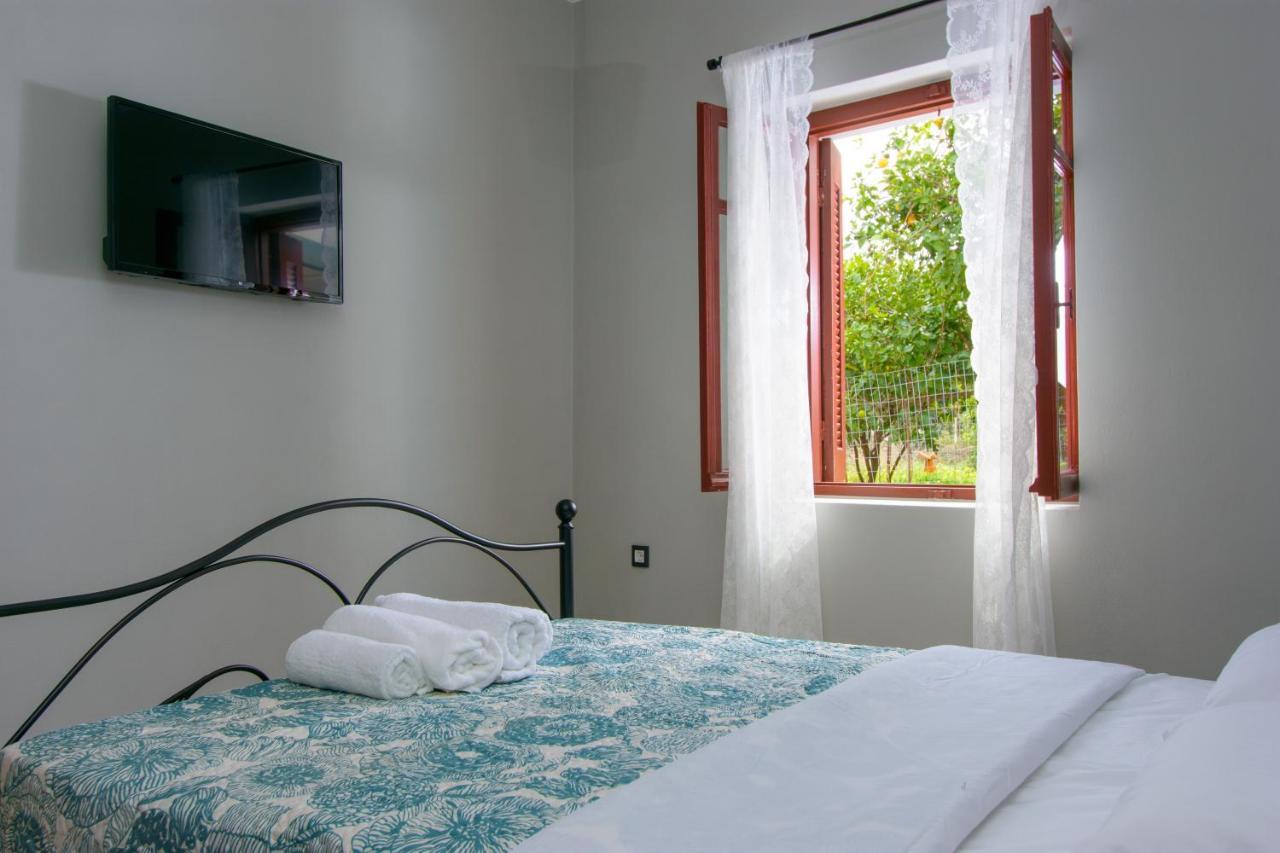 Pavlakis Lemon-Tree House Villa Elounda Екстериор снимка